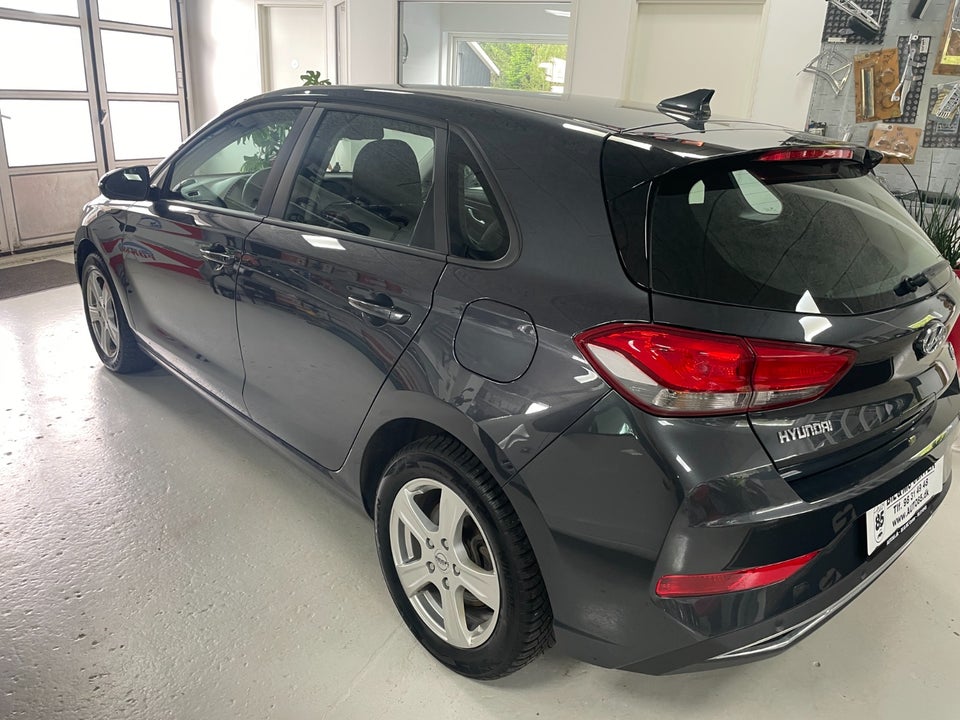 Hyundai i30 1,0 T-GDi Essential 5d