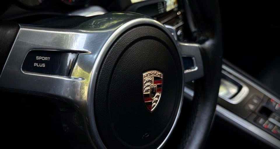 Porsche 911 Carrera S 3,8 Cabriolet PDK 2d