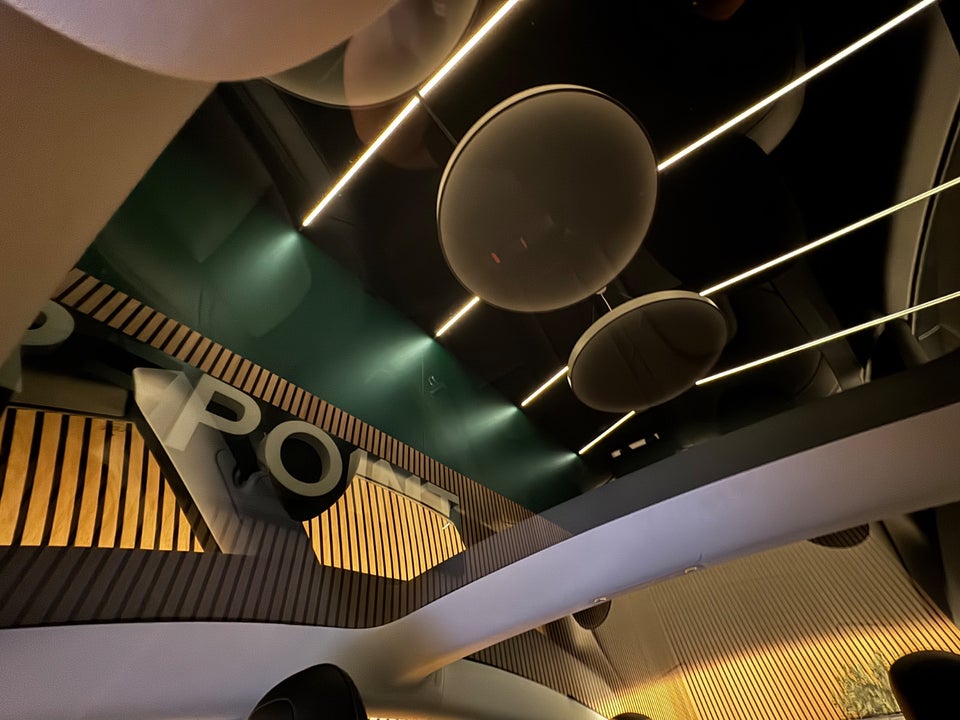 Tesla Model 3 Long Range AWD 4d