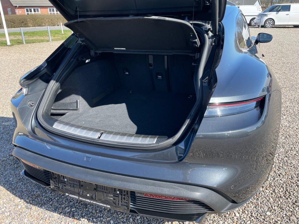 Porsche Taycan GTS Performance+ Sport Turismo 5d