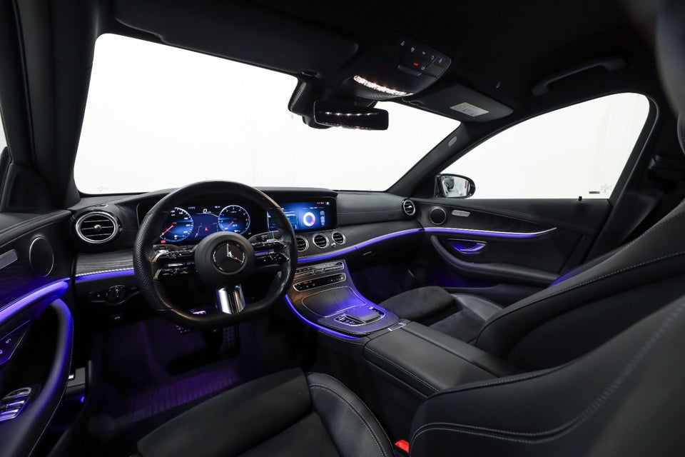 Mercedes E300 de 2,0 AMG Line stc. aut. 5d