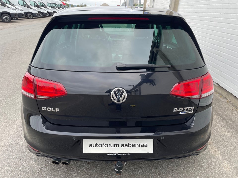 VW Golf VII 2,0 TDi 150 R-line BMT Van 5d