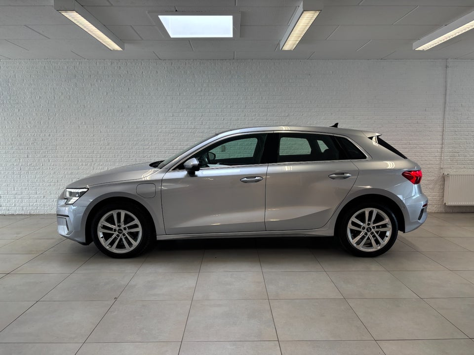 Audi A3 35 TFSi Prestige Sportback S-tr. 5d
