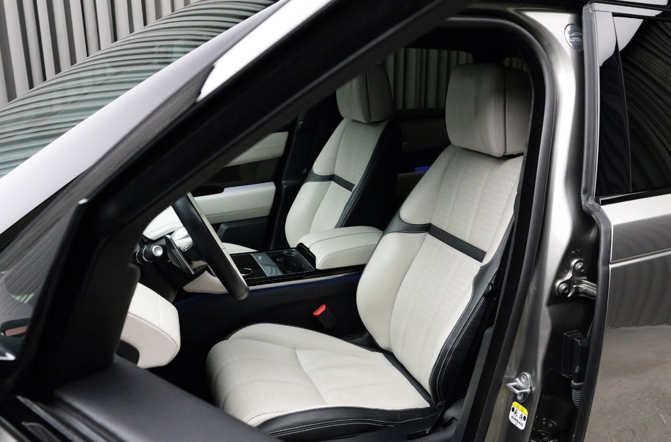 Land Rover Range Rover Velar 3,0 P380 First Edition aut. 5d