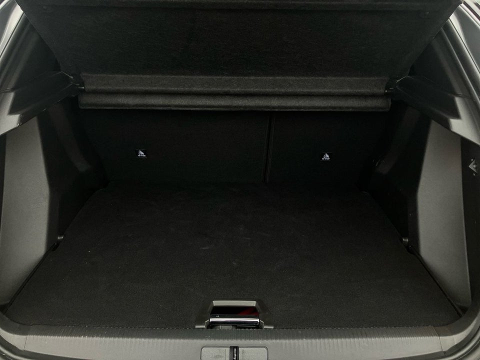 Peugeot e-2008 50 Allure 5d