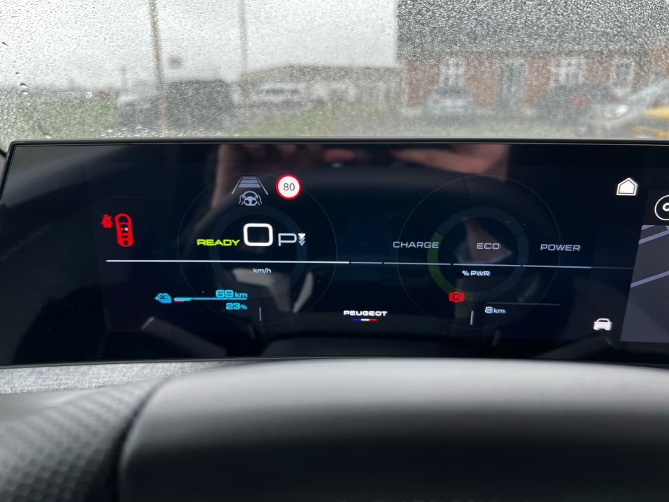 Peugeot e-5008 77 GT Pack 7prs 5d