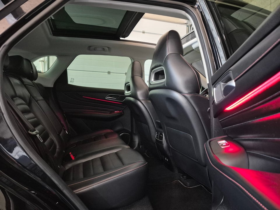 MG EHS 1,5 PHEV Luxury 5d