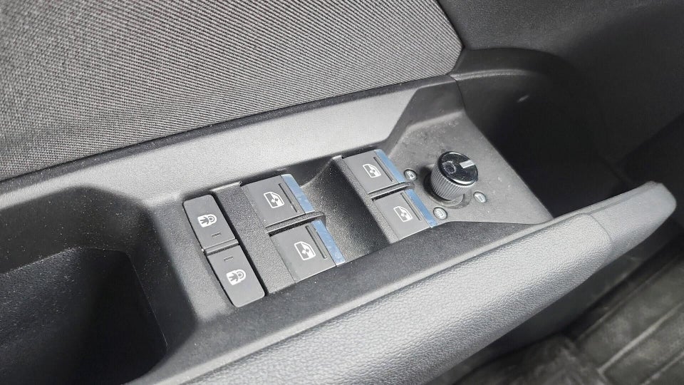 Audi Q4 e-tron 40  5d