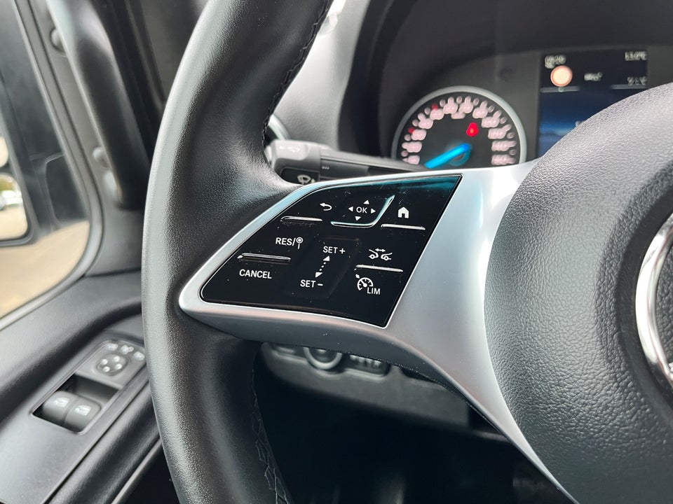 Mercedes eSprinter 420 113 A3 Kassevogn SELECT