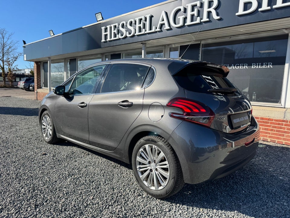 Peugeot 208 1,6 BlueHDi 100 Allure Sky 5d