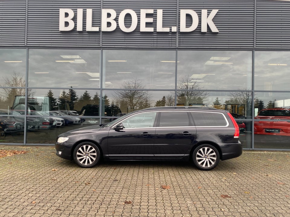 Volvo V70 2,0 D3 136 Momentum 5d