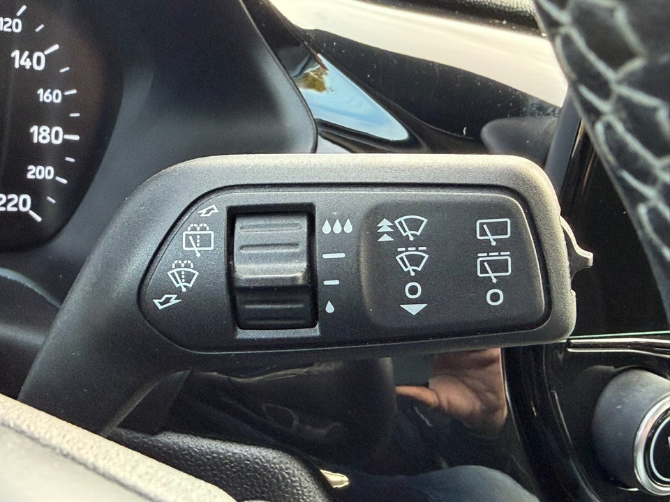 Ford Fiesta 1,0 EcoBoost Titanium 5d