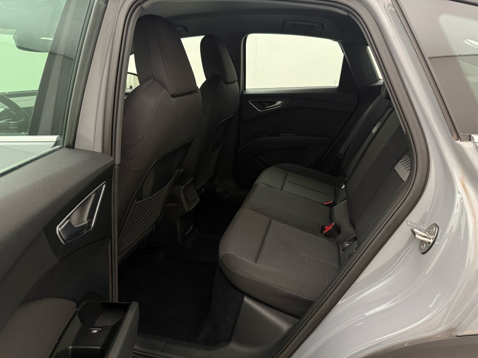 Audi Q4 e-tron 45 Attitude Sportback 5d