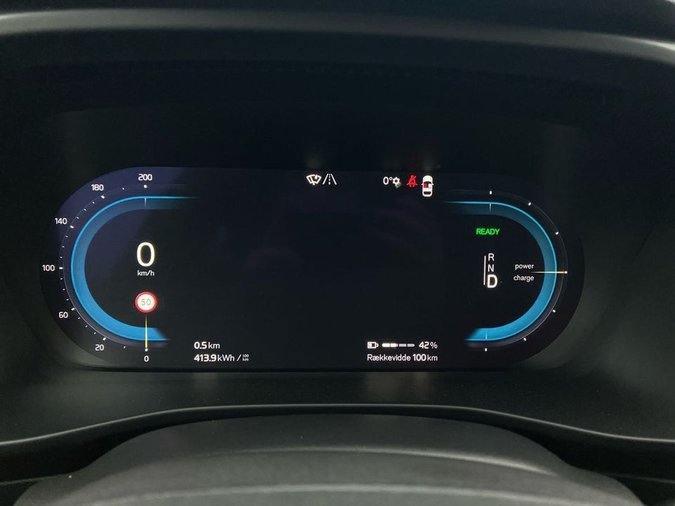 Volvo XC40 P6 ReCharge Core 5d