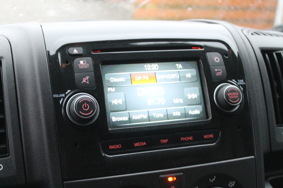 Peugeot Boxer 333 2,0 BlueHDi 130 L3H2