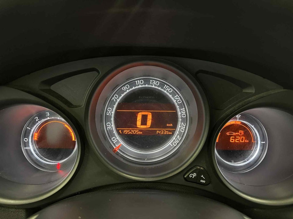 Citroën C4 1,6 HDi 90 Attraction 5d