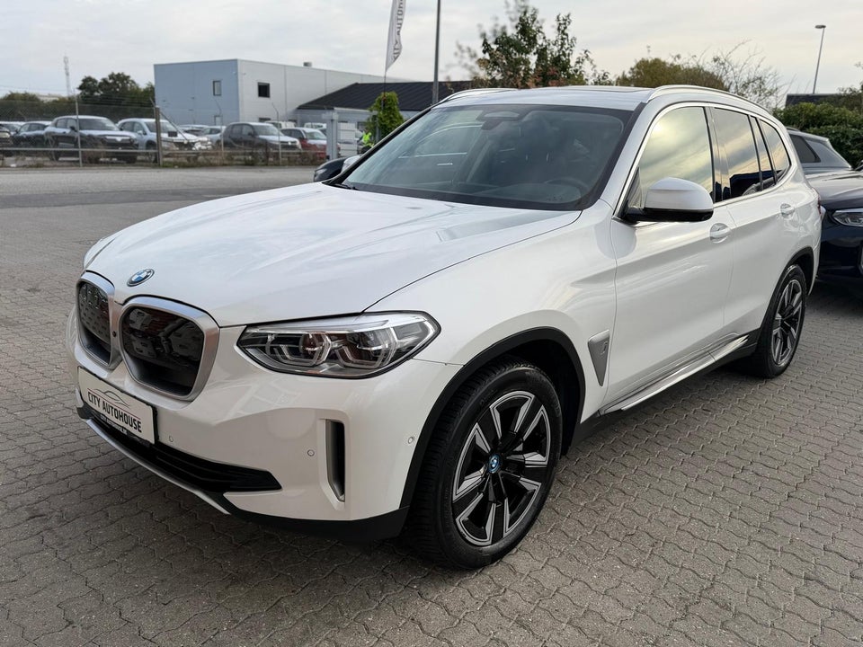 BMW iX3 Charged Impressive 5d