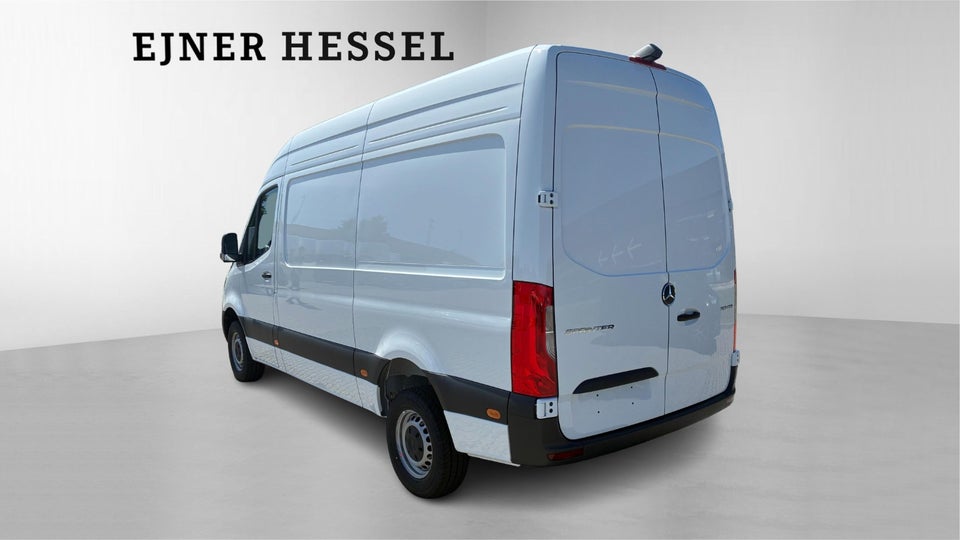 Mercedes Sprinter 317 2,0 CDi A2 Kassevogn PRO RWD