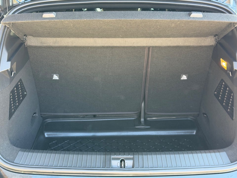 Renault Megane E-Tech 60 Techno 5d