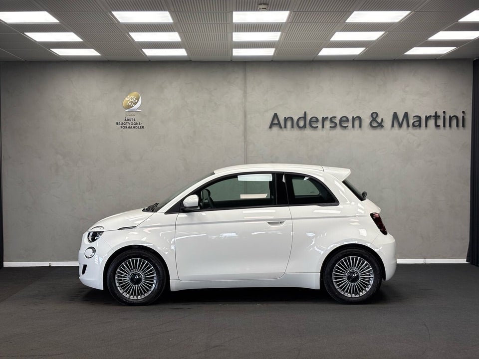 Fiat 500e 42 Icon 3d
