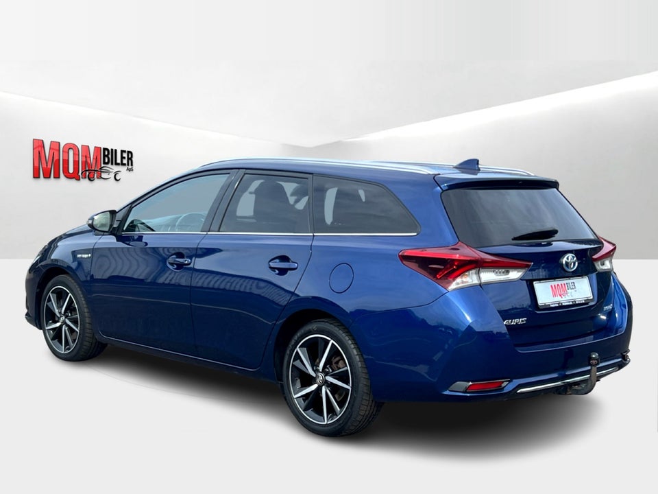 Toyota Auris 1,8 Hybrid H2 Selected Touring Sports CVT 5d