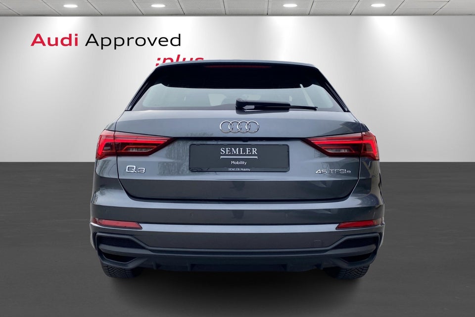 Audi Q3 45 TFSi e S-line+ S-tr. 5d