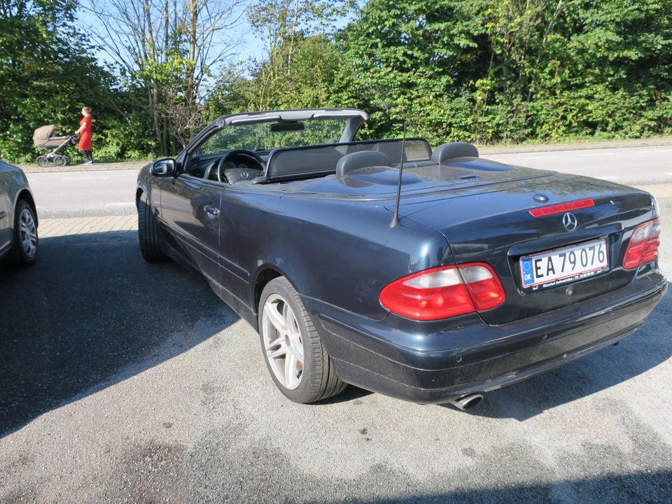Mercedes CLK320 3,2 Cabriolet Avantgarde aut. 2d