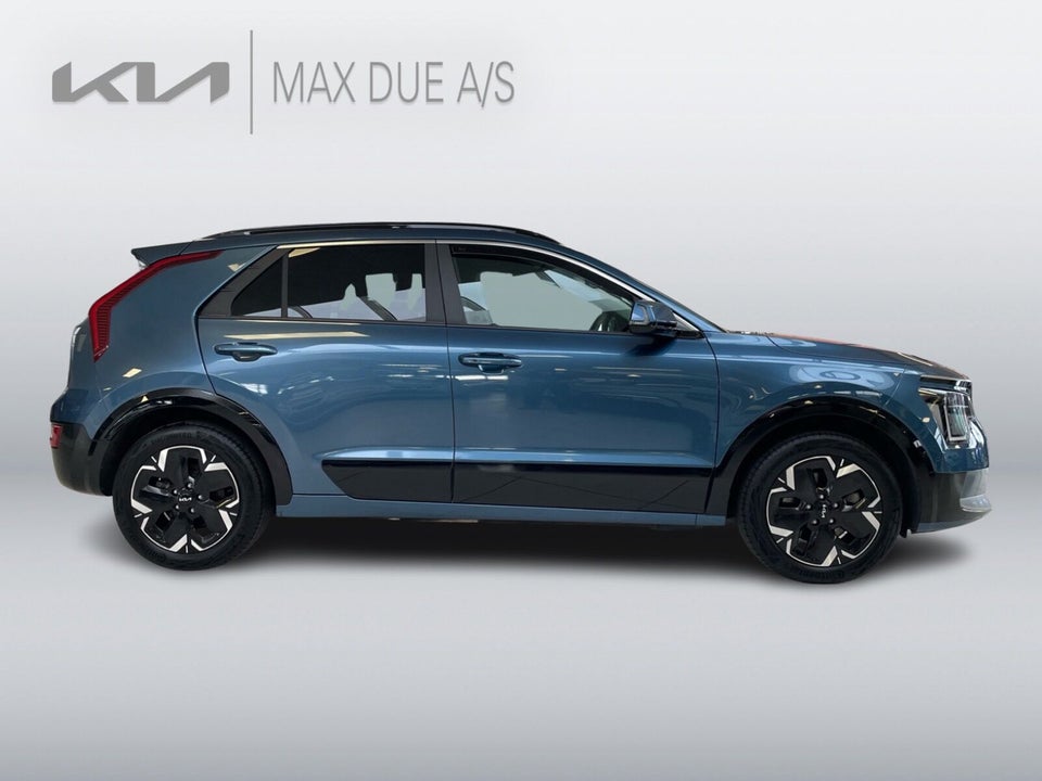 Kia Niro 64 EV Upgrade 5d