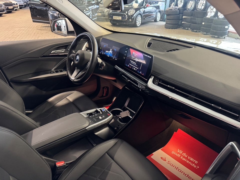 BMW iX1 eDrive20 X-Line 5d