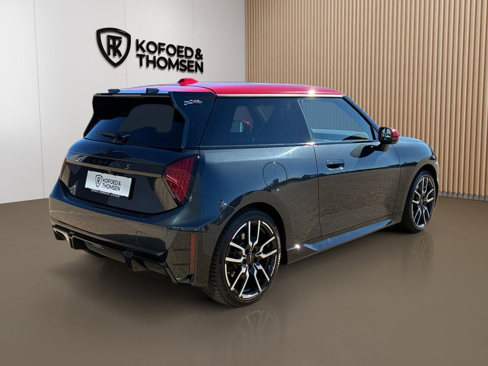 MINI Cooper SE JCW Trim M 3d