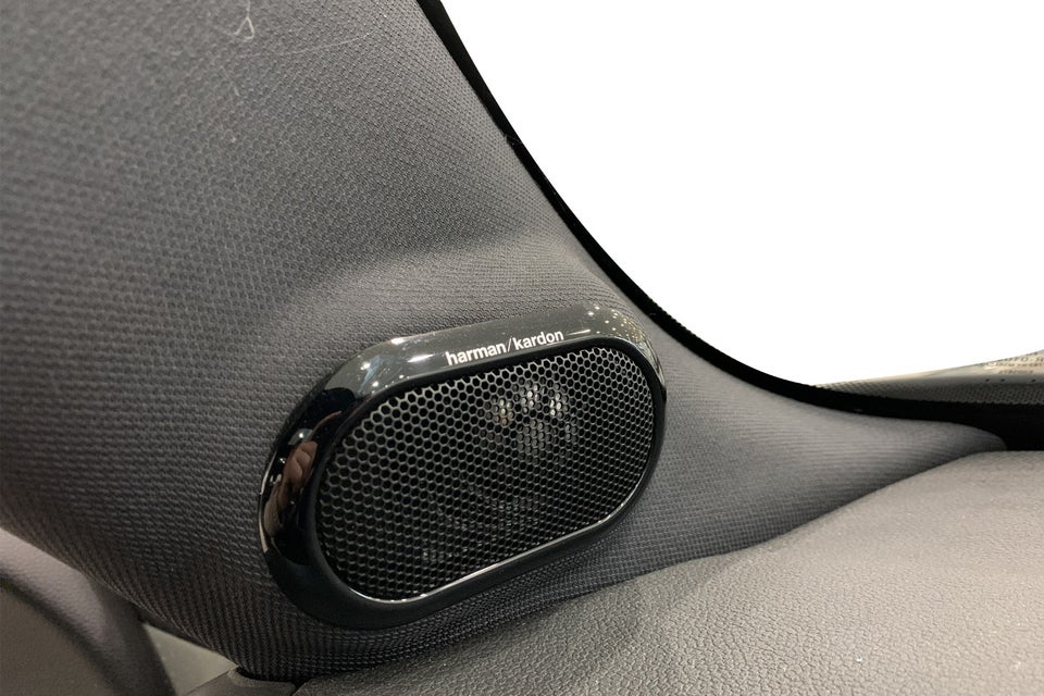 MINI Cooper SE Maximise 3d