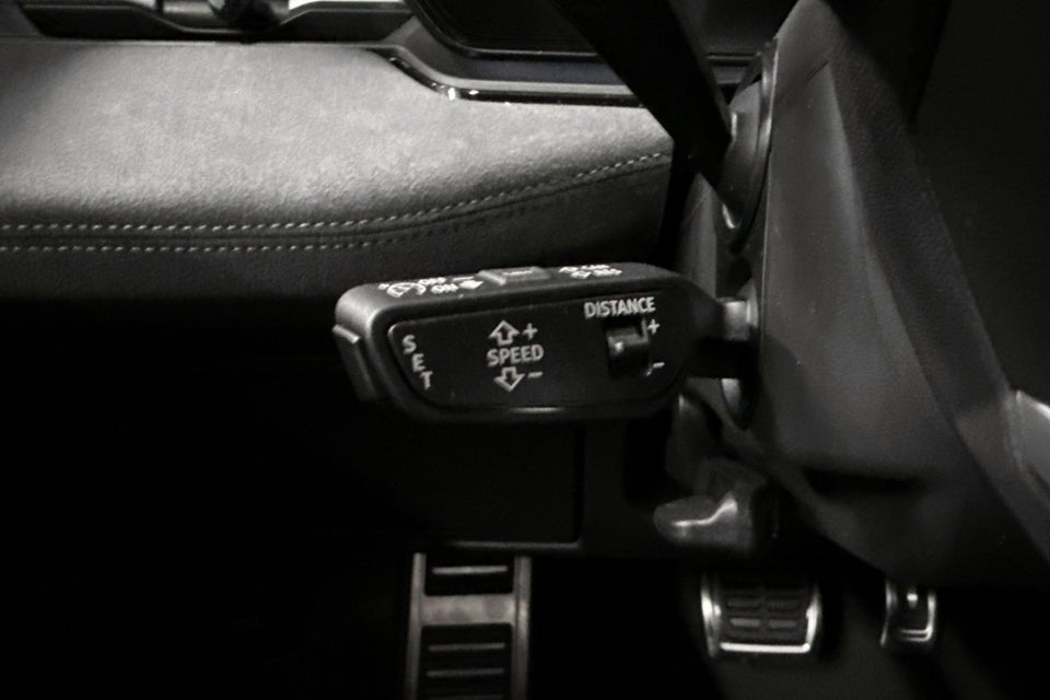 Audi A6 e-tron S-line plus Avant quattro 5d