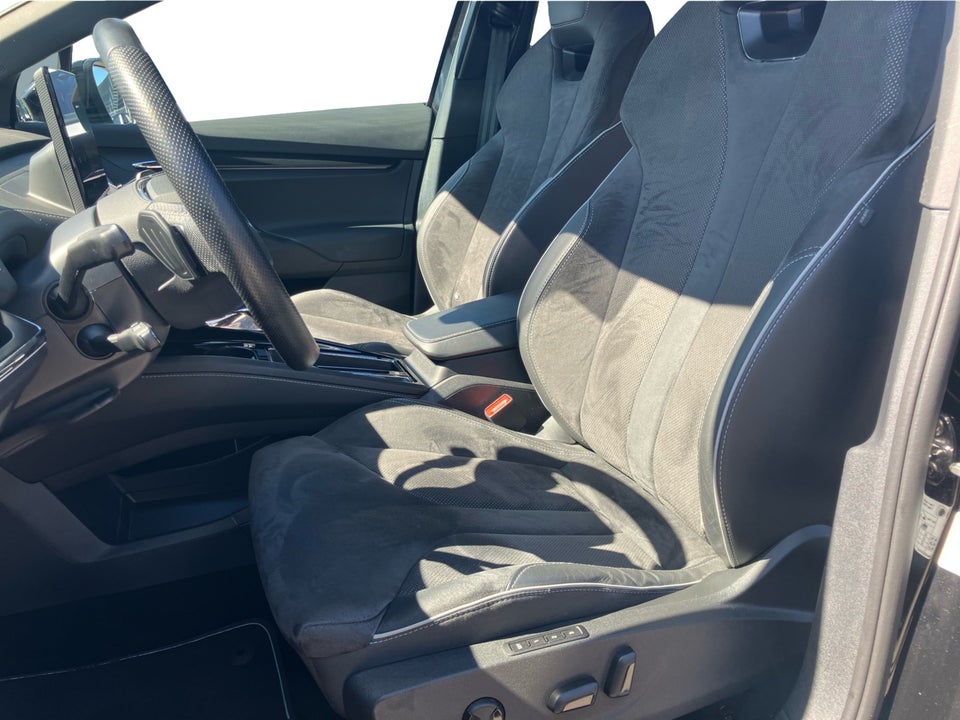 Skoda Enyaq 80x iV Sportline 5d