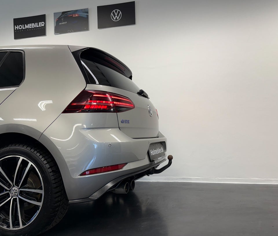 VW Golf VII 1,4 GTE DSG 5d