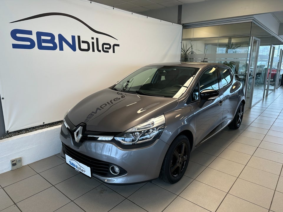 Renault Clio IV 0,9 TCe 90 Expression 5d
