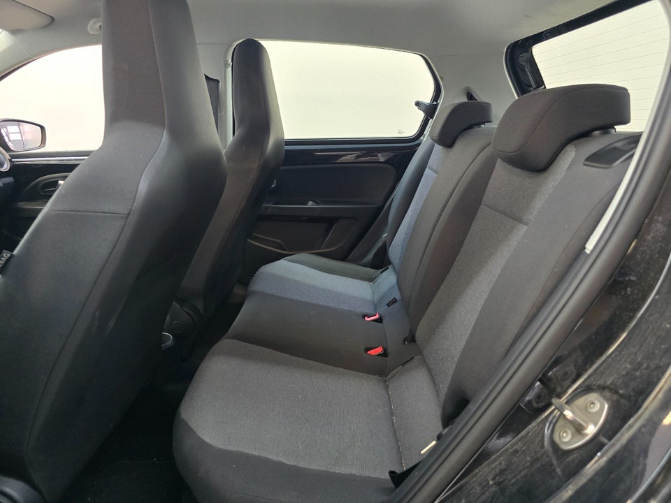 VW Up! 1,0 75 Move Up! BMT 5d