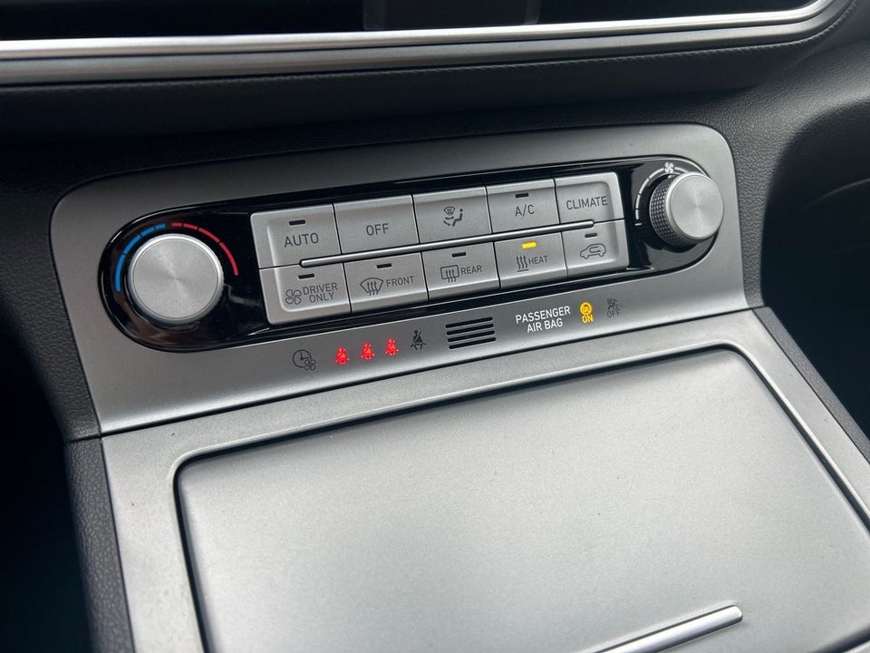 Hyundai Kona 64 EV Premium 5d