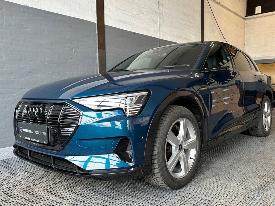 Audi e-tron 55 S-line quattro 5d
