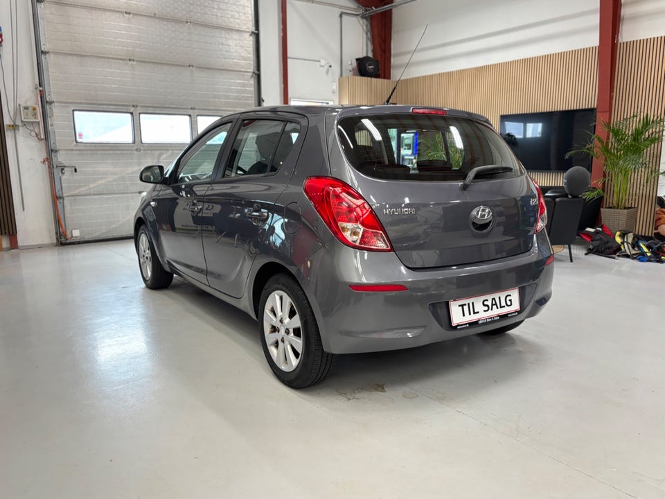 Hyundai i20 1,25 Classic XTR 5d