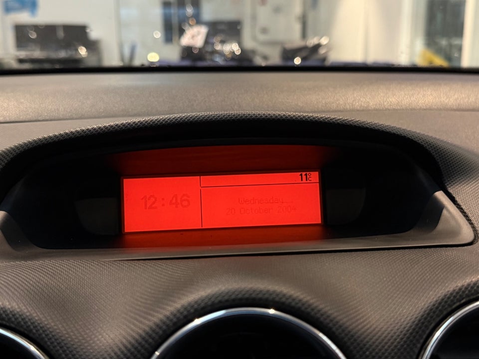 Peugeot 308 1,6 VTi Premium 5d