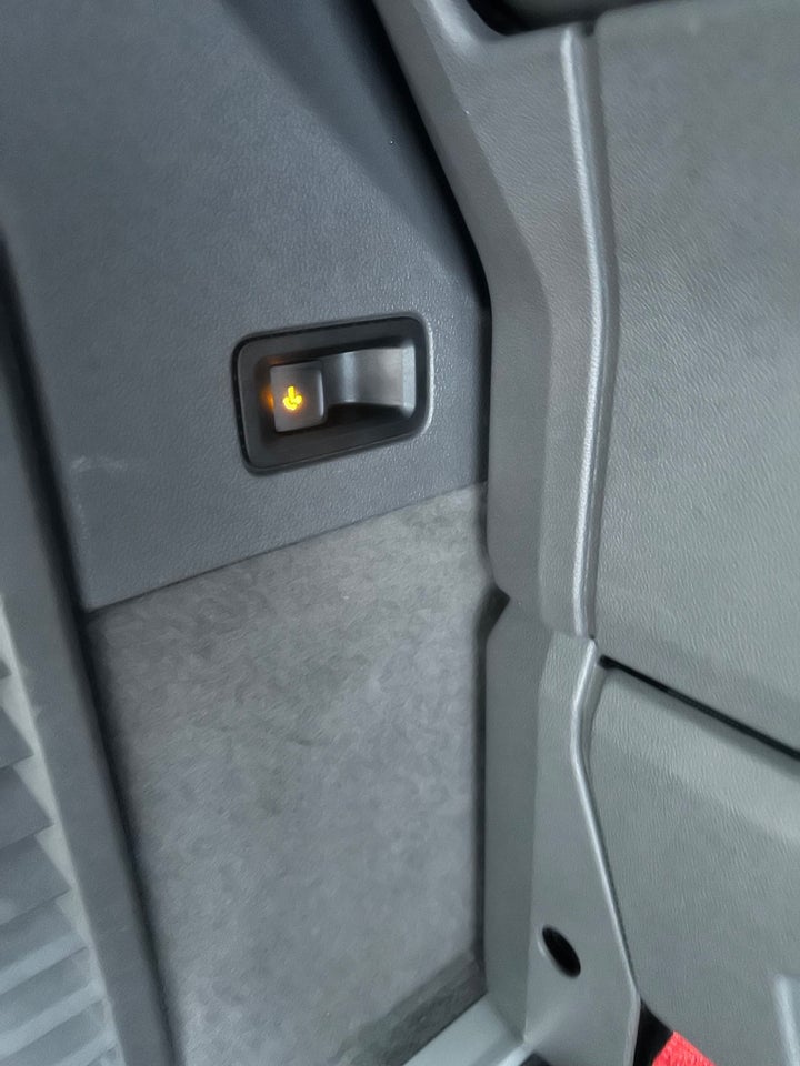 VW Multivan 1,4 eHybrid Style DSG kort