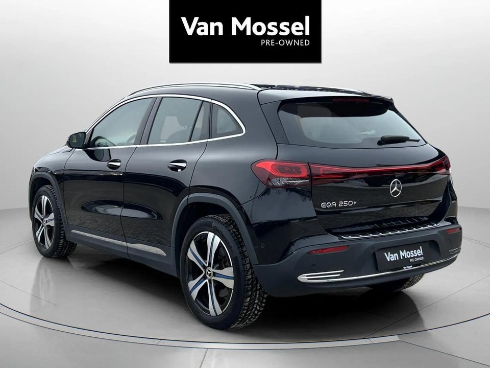 Mercedes EQA250+ Progressive 5d