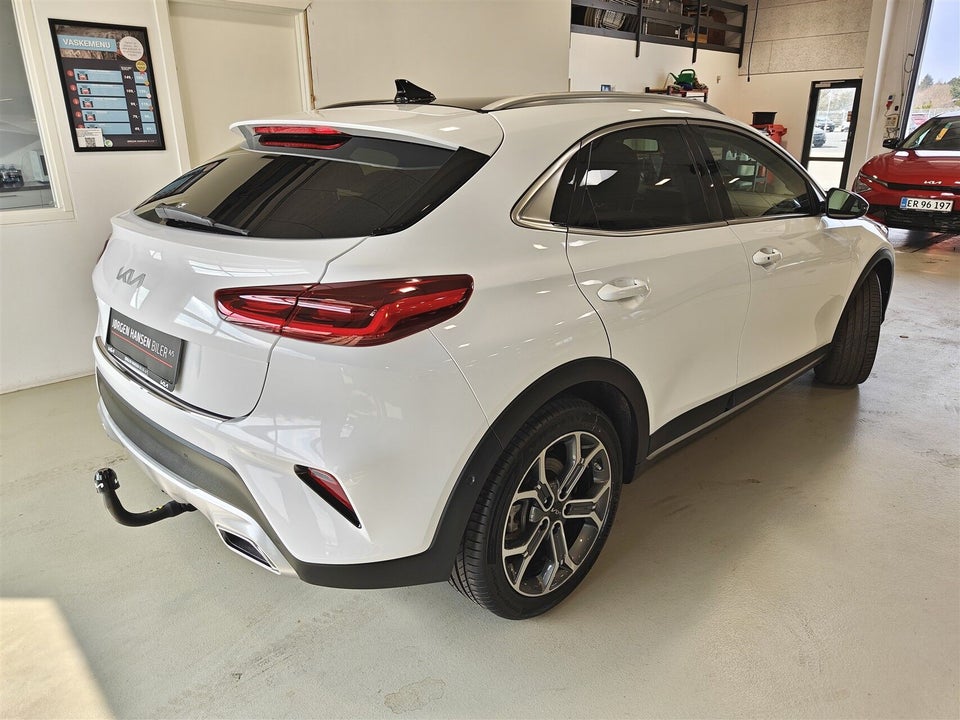 Kia XCeed 1,6 PHEV Upgrade DCT 5d