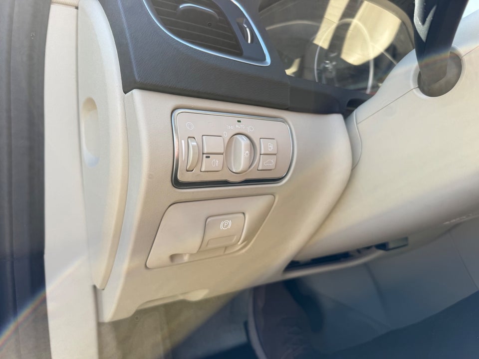 Volvo V60 2,0 D4 190 Momentum aut. 5d