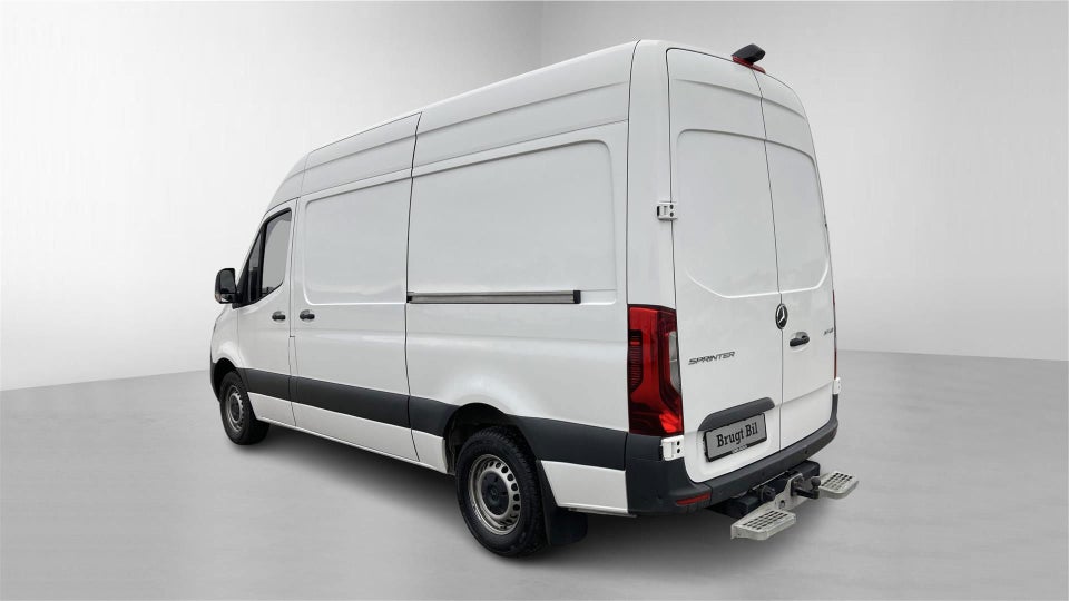 Mercedes Sprinter 317 2,0 CDi A2 Kassevogn aut. RWD