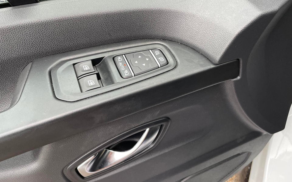 Nissan Primastar 2,0 dCi 150 L2H1 N-Connecta DCT Van