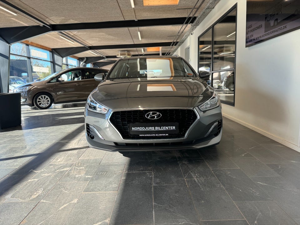 Hyundai i30 1,0 T-GDi Trend stc. 5d