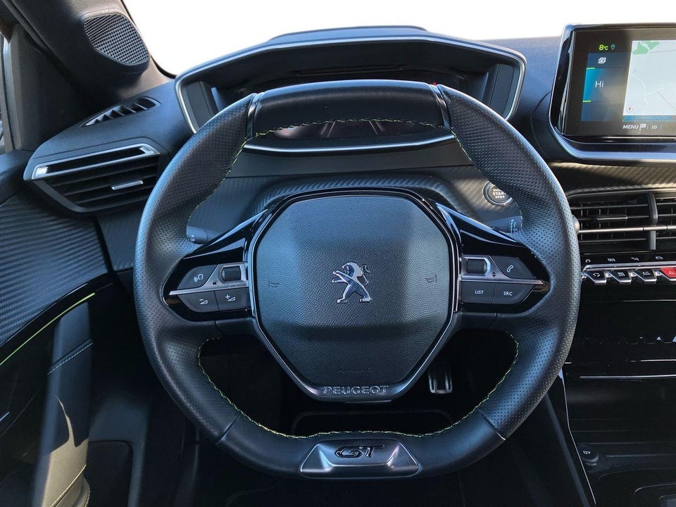 Peugeot e-208 50 GT Sky 5d