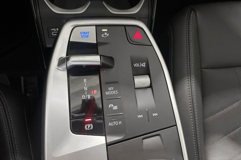 BMW iX1 xDrive30 X-Line 5d