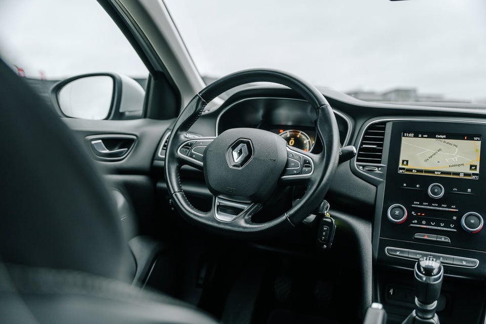 Renault Megane IV 1,2 TCe 100 Zen Sport Tourer 5d